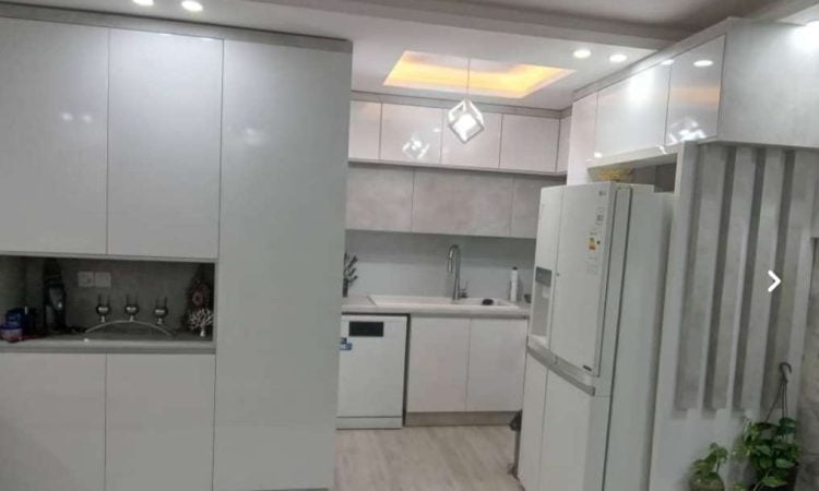 فروش واحد 100 متری گلسار استاد معین