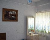 یک خواب مستر و 2 خواب دارای کمددیواری