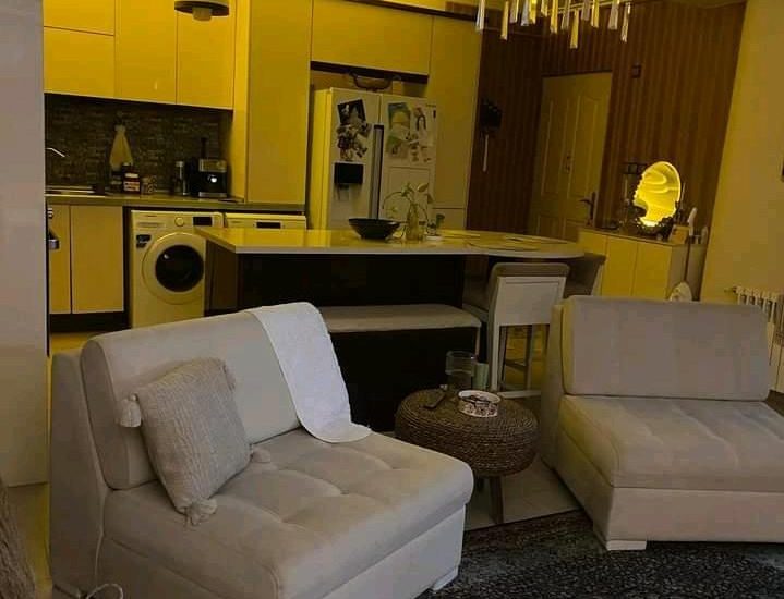 فروش واحد 85 متری در رشت خیابان معلم بازسازی شده
